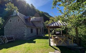 Guest House Gjelaj